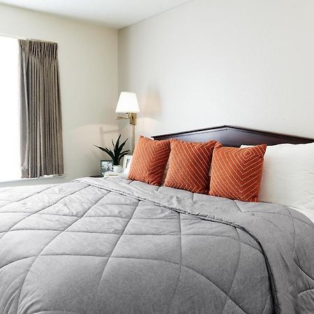 Intown Suites Extended Stay Birmingham Al - Lakeshore Parkway エクステリア 写真
