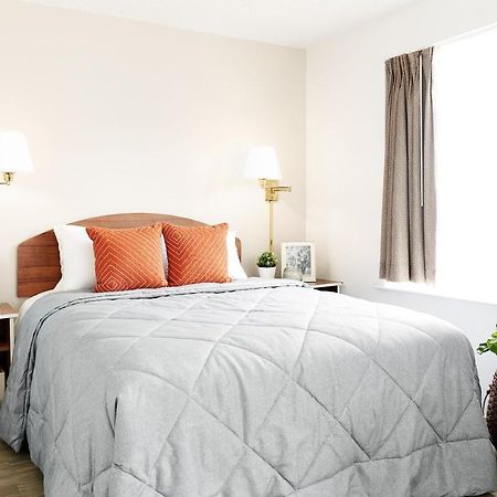 Intown Suites Extended Stay Birmingham Al - Lakeshore Parkway エクステリア 写真