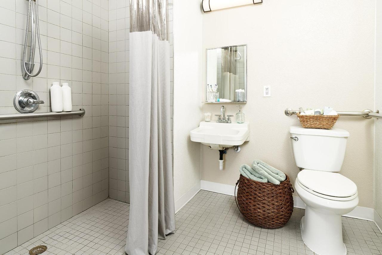 Intown Suites Extended Stay Birmingham Al - Lakeshore Parkway エクステリア 写真